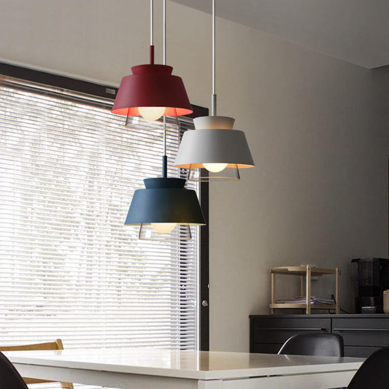 Metal Barrel Hanging Lights Modern Macaron Style 1 Light Pendant Light pour salle à manger