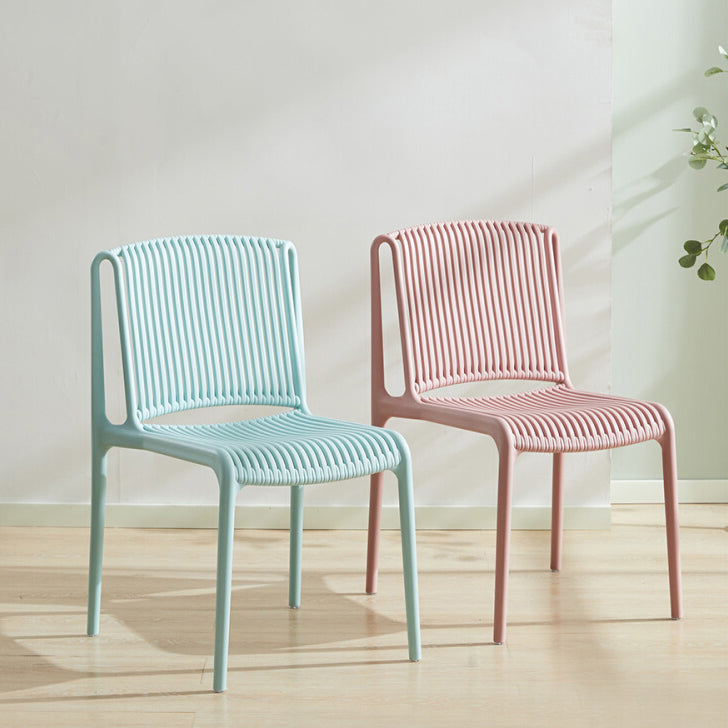 Chaise d'appoint en plastique pour cuisine scandinave, salle à manger, dossier à lattes