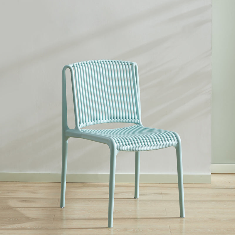 Chaise d'appoint en plastique pour cuisine scandinave, salle à manger, dossier à lattes