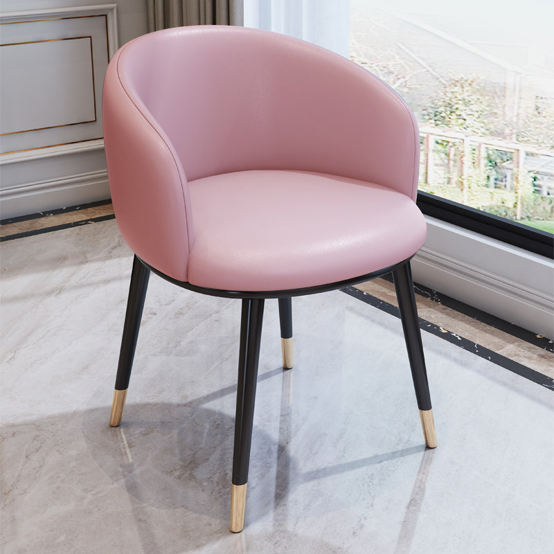 Silla de comedor con respaldo sólido y acabado mate de cuero moderno para dormitorio