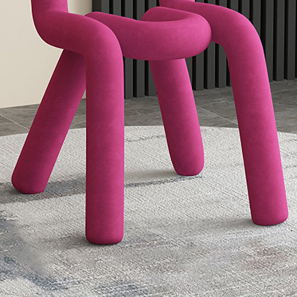 Silla lateral curvada de terciopelo para restaurante, silla de comedor con parte trasera abierta y acabado mate