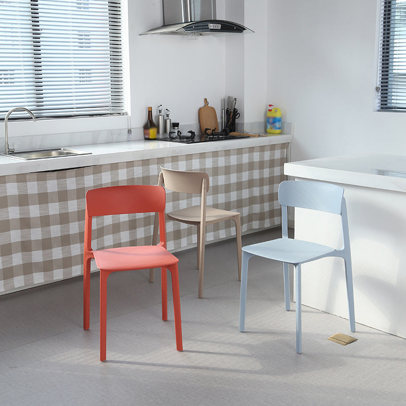 Sillas contemporáneas de comedor y acento Silla lateral con respaldo abierto de plástico con acabado mate