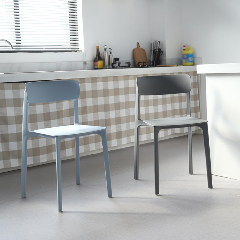 Sillas contemporáneas de comedor y acento Silla lateral con respaldo abierto de plástico con acabado mate