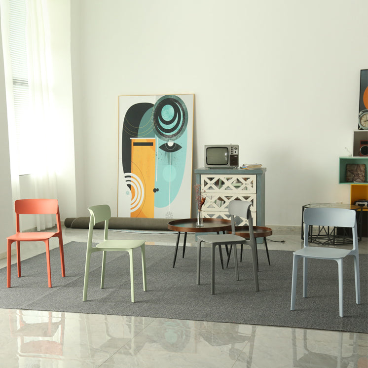 Sillas contemporáneas de comedor y acento Silla lateral con respaldo abierto de plástico con acabado mate