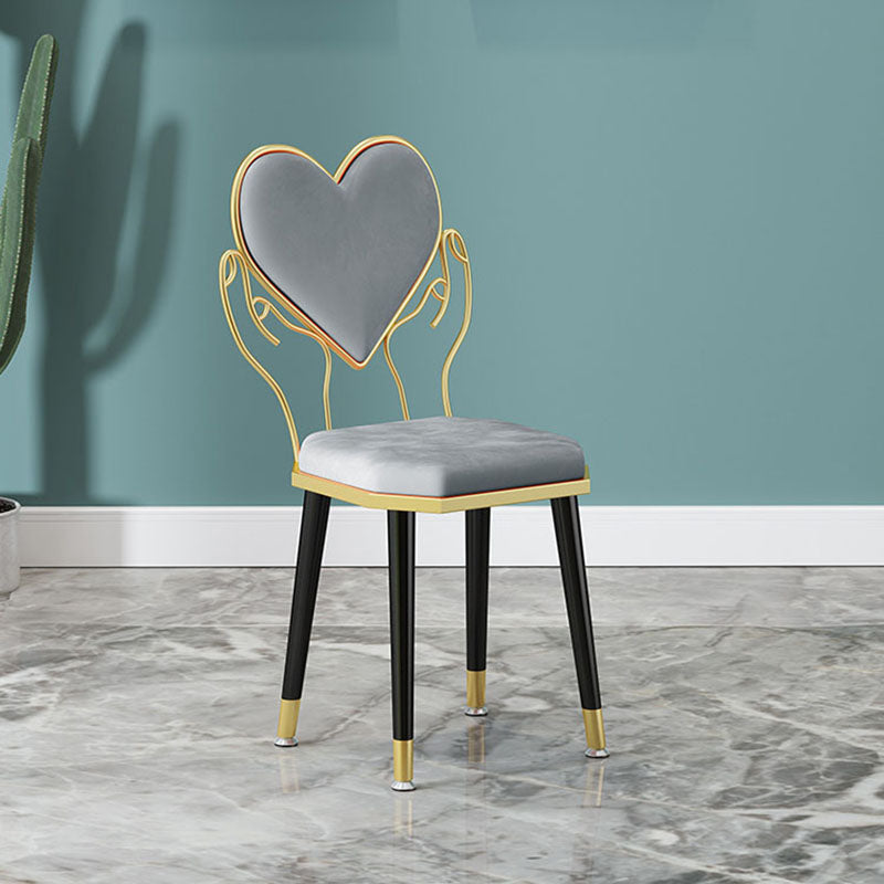 Sillas laterales de comedor con respaldo abierto de diseño escandinavo Sillas de comedor de tela