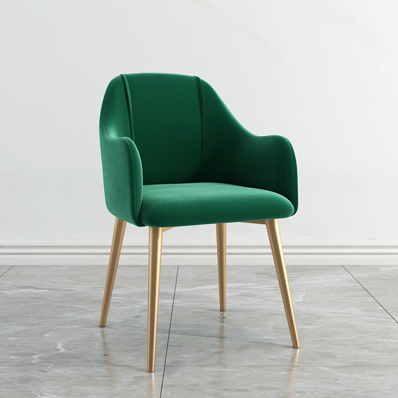 Sillas de comedor de terciopelo Glam, silla lateral de comedor de metal con brazo para uso en restaurantes