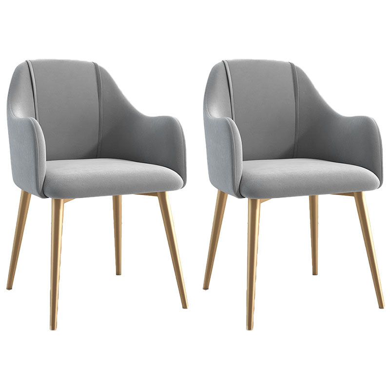 Sillas de comedor de terciopelo Glam, silla lateral de comedor de metal con brazo para uso en restaurantes
