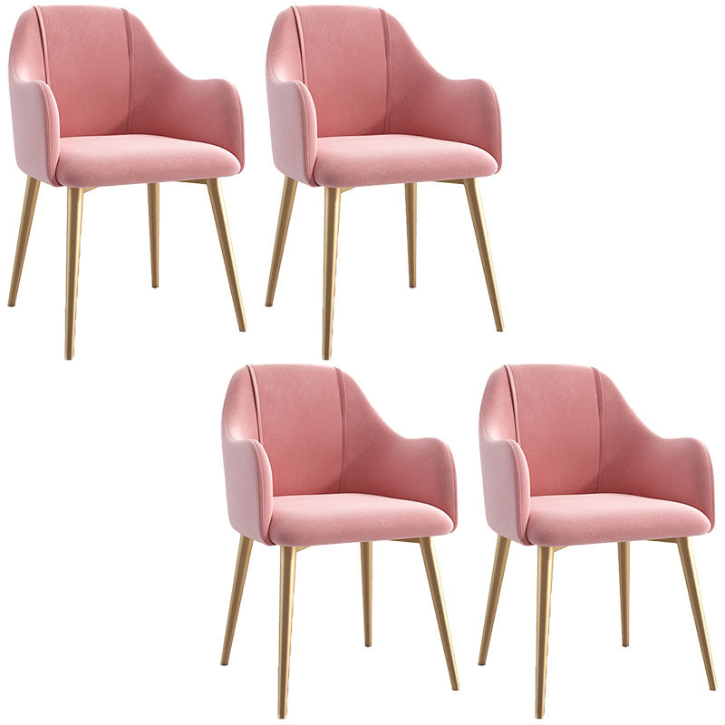 Sillas de comedor de terciopelo Glam, silla lateral de comedor de metal con brazo para uso en restaurantes
