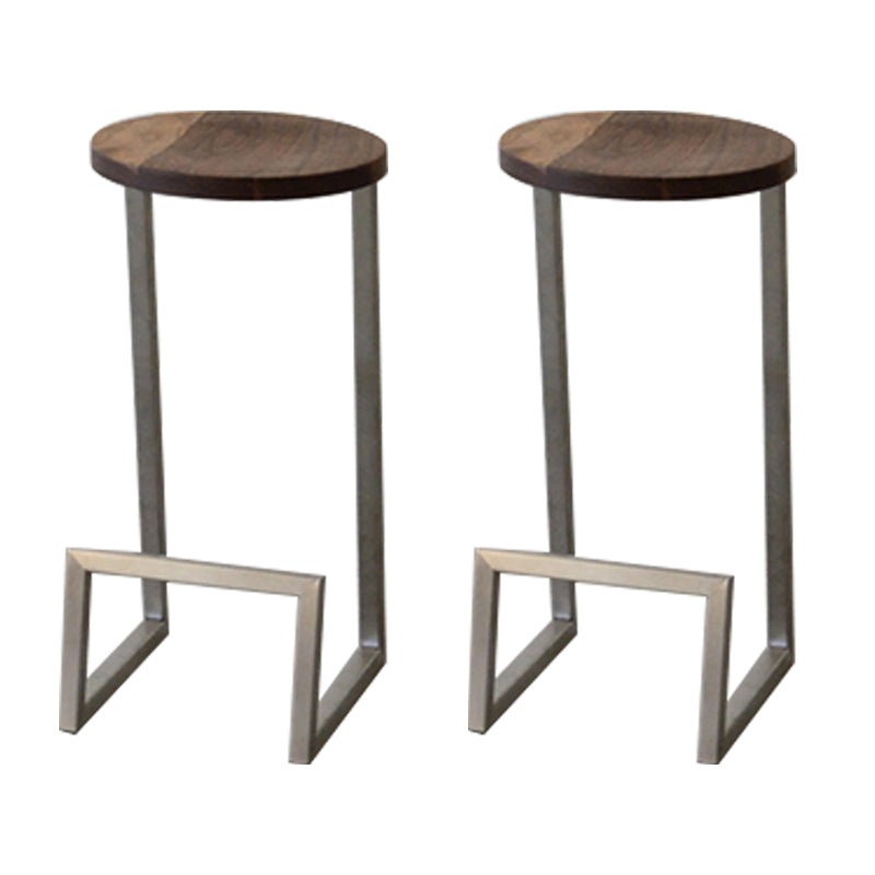 Modern Style Iron Bar Stool with Footrest Bristol Creative Bar Stool (set of 2)