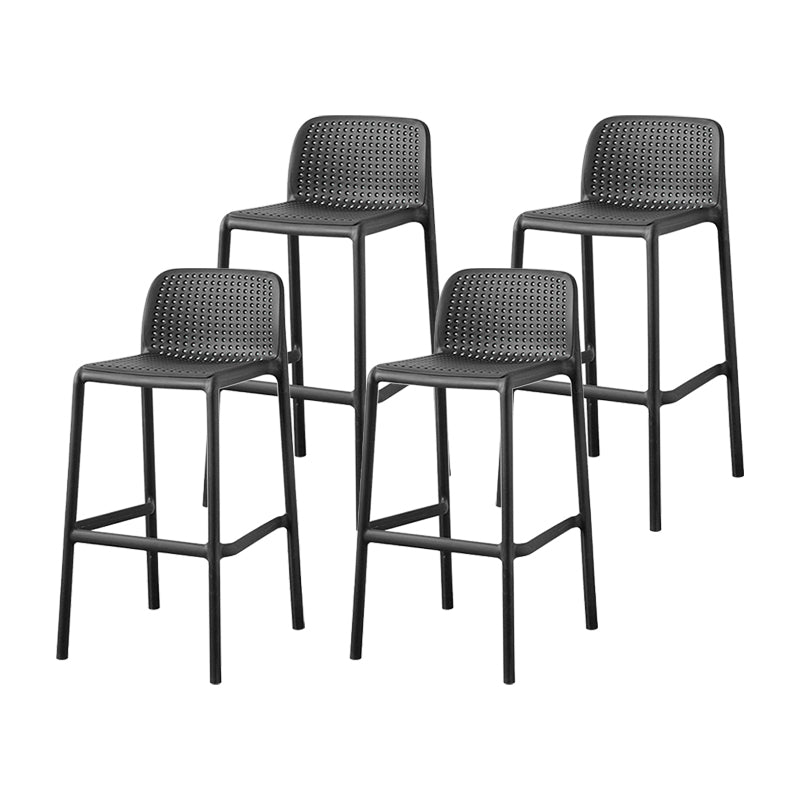 Taburetes de bar contemporáneos de plástico y metal, taburete de bar Bristol con respaldo bajo y reposapiés
