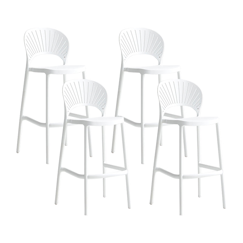 Nordic Plastic Stackable Counter Stools Macron Colorful Indoor Bar Stool with Plastic Seat