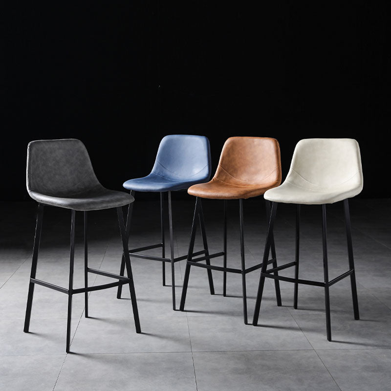 Barhocker im Industriestil, Schalensitz, Metallbeine für die Küchenbar