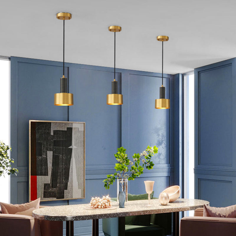 1 léger pendentif suspension de style postmoderne éclairage suspendu en métal pour le salon