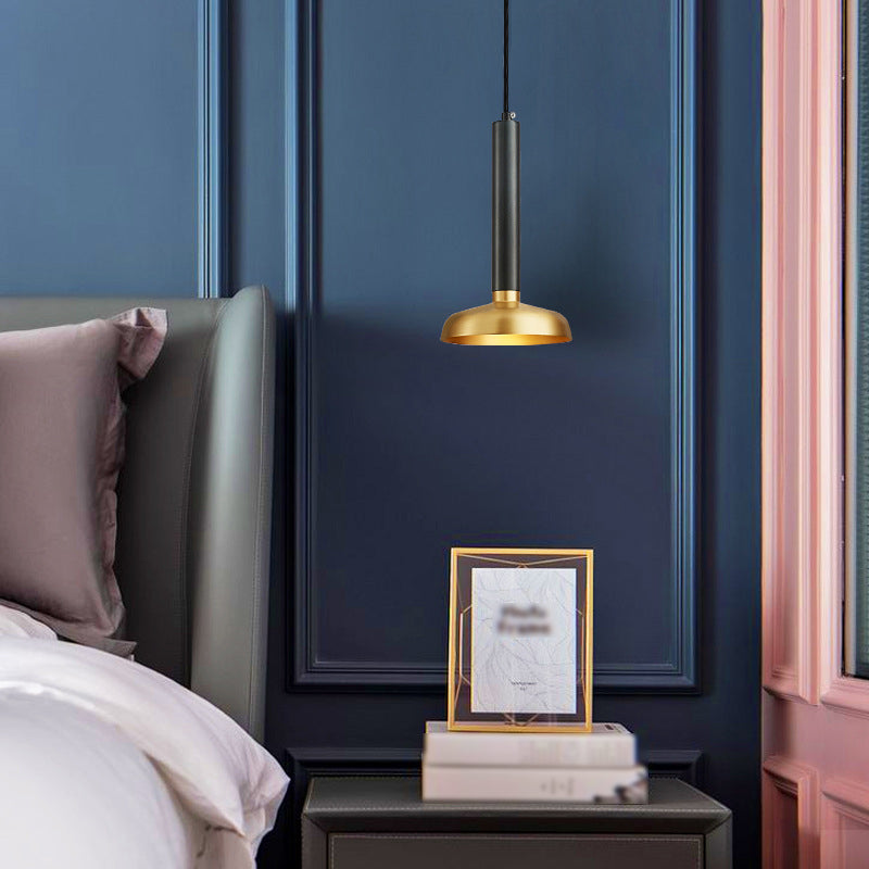 1 léger pendentif suspension de style postmoderne éclairage suspendu en métal pour le salon