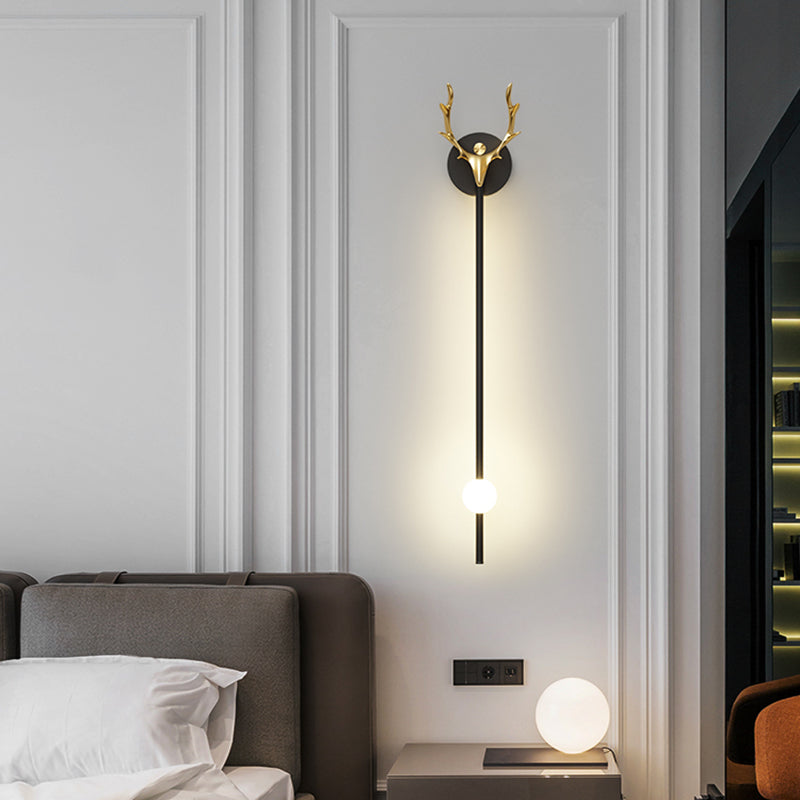 Modern Style Metal Wall Light Linear LED Wall Light Sconce for Bedroom