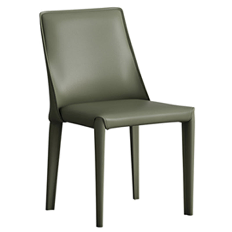Silla lateral de cuero de hotel de estilo diseñador, silla de comedor con respaldo sólido y acabado mate