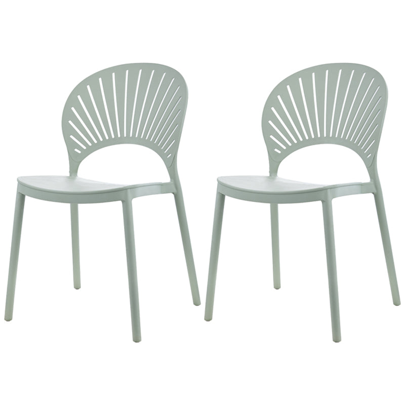 Silla plástica escandinava del respaldo abierto de la silla lateral del comedor de la cocina