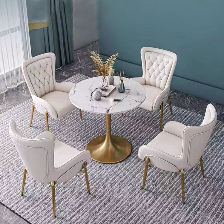 El comedor del metal de Glam preside el sillón lateral tapizado para el uso del restaurante