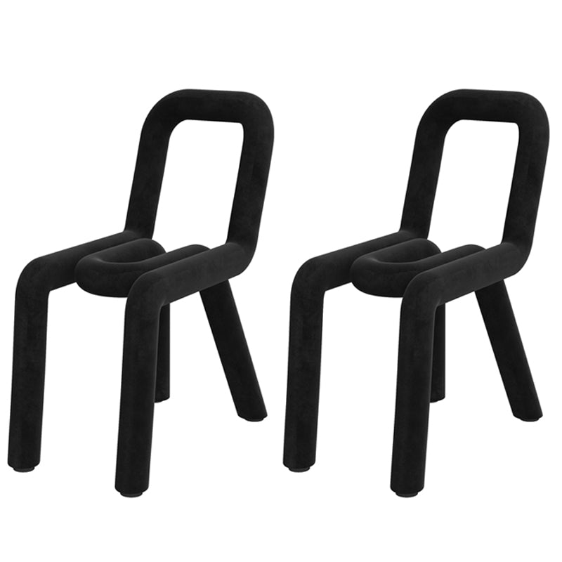 Silla lateral de terciopelo de hotel de estilo diseñador, acabado mate, parte trasera abierta, silla de comedor