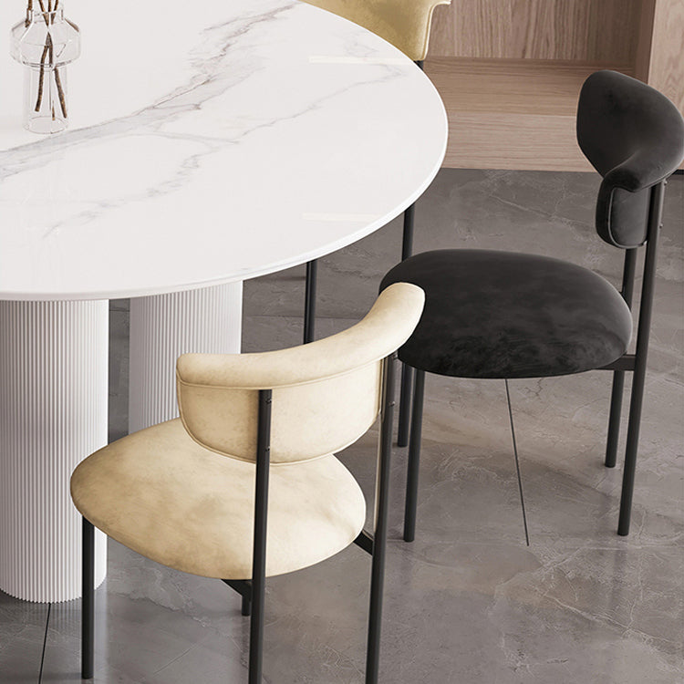 Silla auxiliar de terciopelo para el hogar moderno, silla de comedor con respaldo abierto y acabado mate