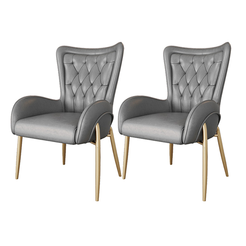 El comedor del metal de Glam preside la silla tapizada del brazo lateral para el uso en el hogar