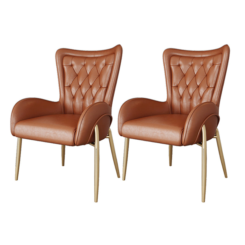 El comedor del metal de Glam preside la silla tapizada del brazo lateral para el uso en el hogar