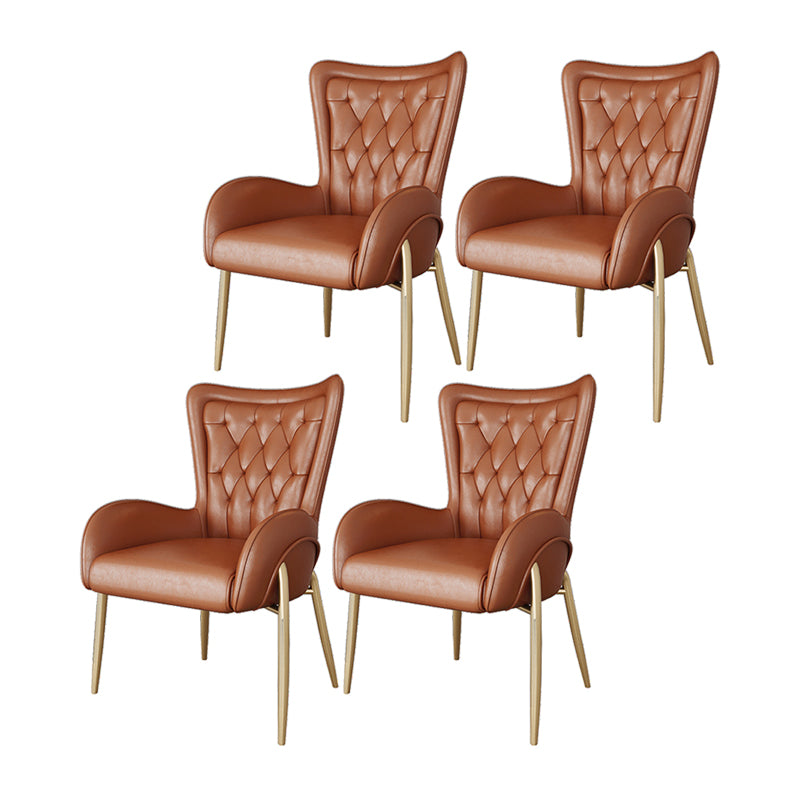 El comedor del metal de Glam preside la silla tapizada del brazo lateral para el uso en el hogar