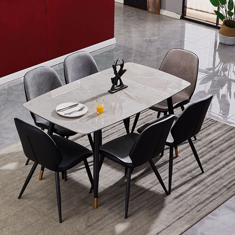 La parte posterior sólida sin brazos del diseño minimalista preside el cuero de la microfibra que cena la silla lateral