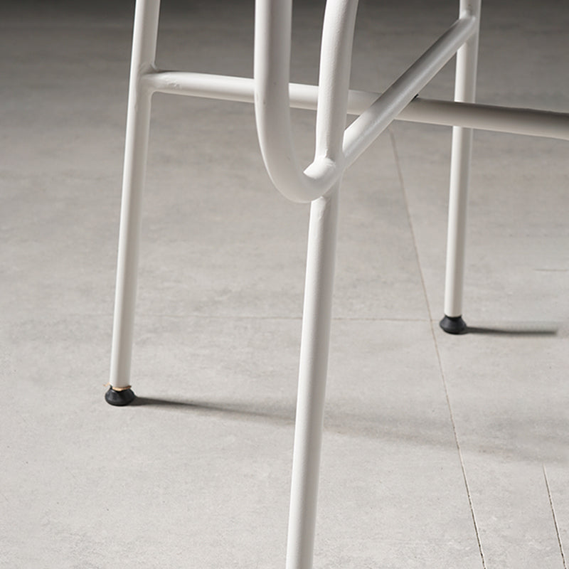 Chaise de salle à manger de style contemporain Chaise d'appoint sans accoudoirs avec pieds en métal