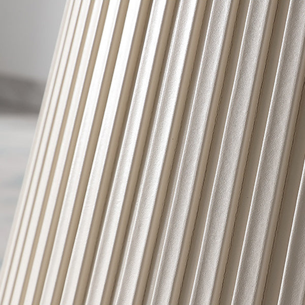 1/3/4/5/7 PCS Metal Modern Dining Room Ensemble avec une table ronde de table de base de piédestaux