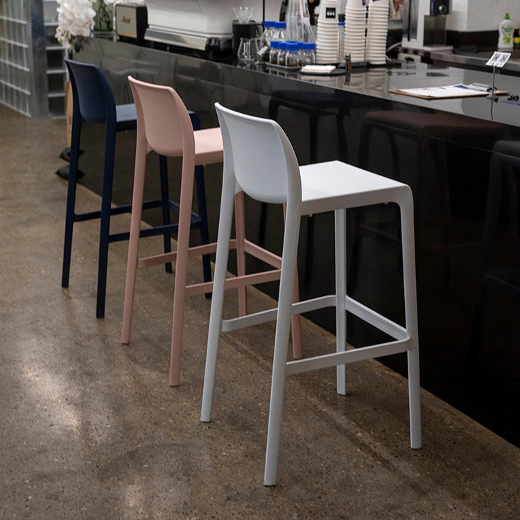 Taburetes de mostrador Macron contemporáneos, taburete de bar de plástico para interiores, sin brazos, para cocina