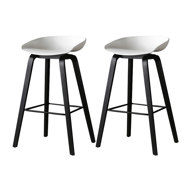 Taburetes contadores simples contemporáneos taburete de bar de madera interior con patas de 30 pulgadas con asiento de plástico