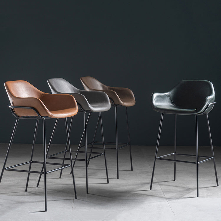 Taburete de bar con respaldo bajo de hierro industrial, taburete alto para interiores simple con asiento de cuero