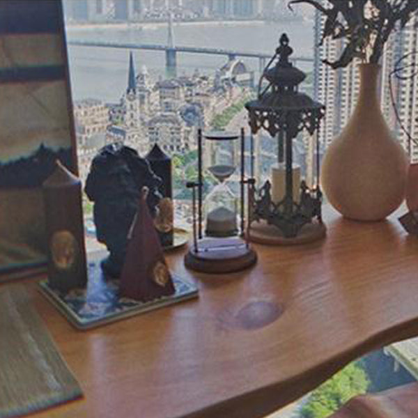 Brown Modern Style Bar Table Solid Wood and Iron Kitchen Bar Table