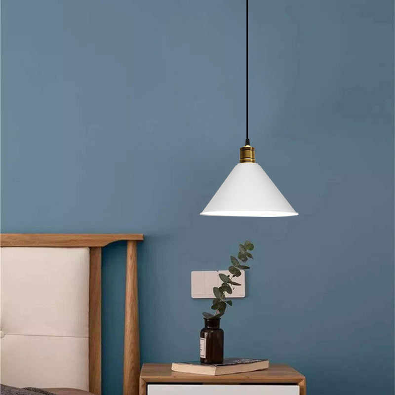 Forme de cône en métal Lumières suspendues modernes Macaron Macaron 1-Light Hanging Mount Fixture