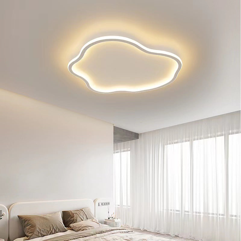 Cloud-Shape Ceiling Light Fixture Nordic Metal LED Flush Mount Ceiling Light for Bedroom