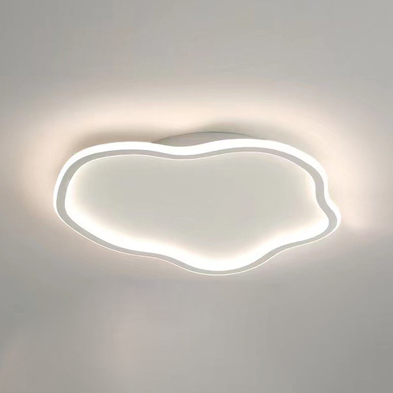 Cloud-Shape Ceiling Light Fixture Nordic Metal LED Flush Mount Ceiling Light for Bedroom