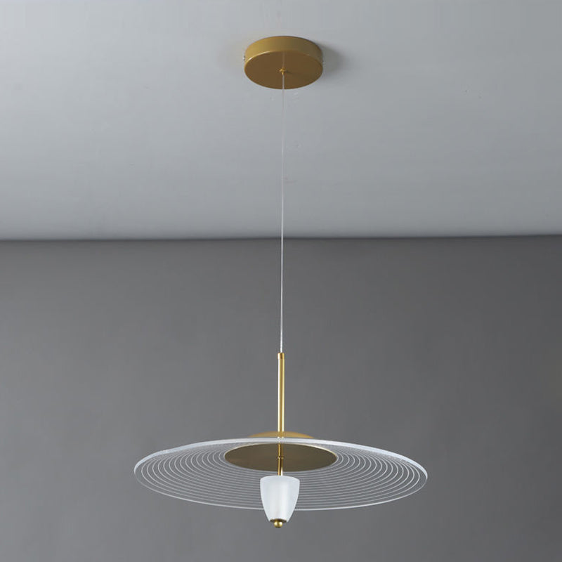 Soucoun volant à LED suspension de lampe suspendue minimaliste avec une teinte acrylique pour la salle à manger