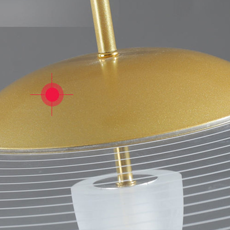 Soucoun volant à LED suspension de lampe suspendue minimaliste avec une teinte acrylique pour la salle à manger