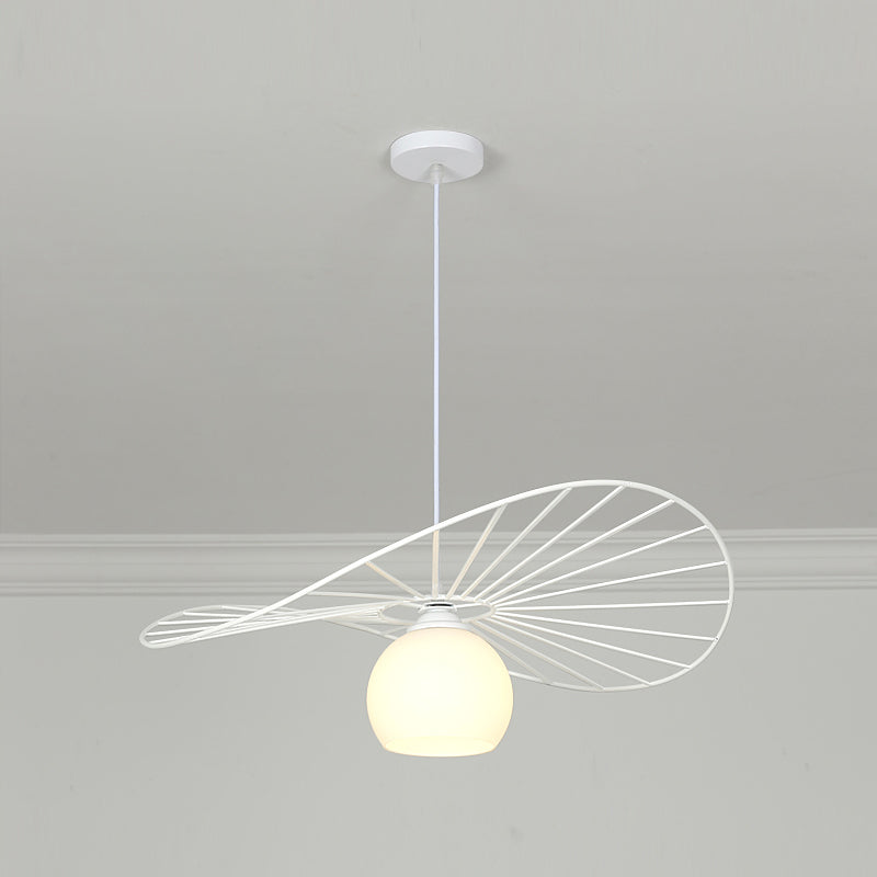 Pendentif en forme de chapeau en fil métallique minimaliste de 1 tête de tête de tête avec une teinte en verre pour le salon