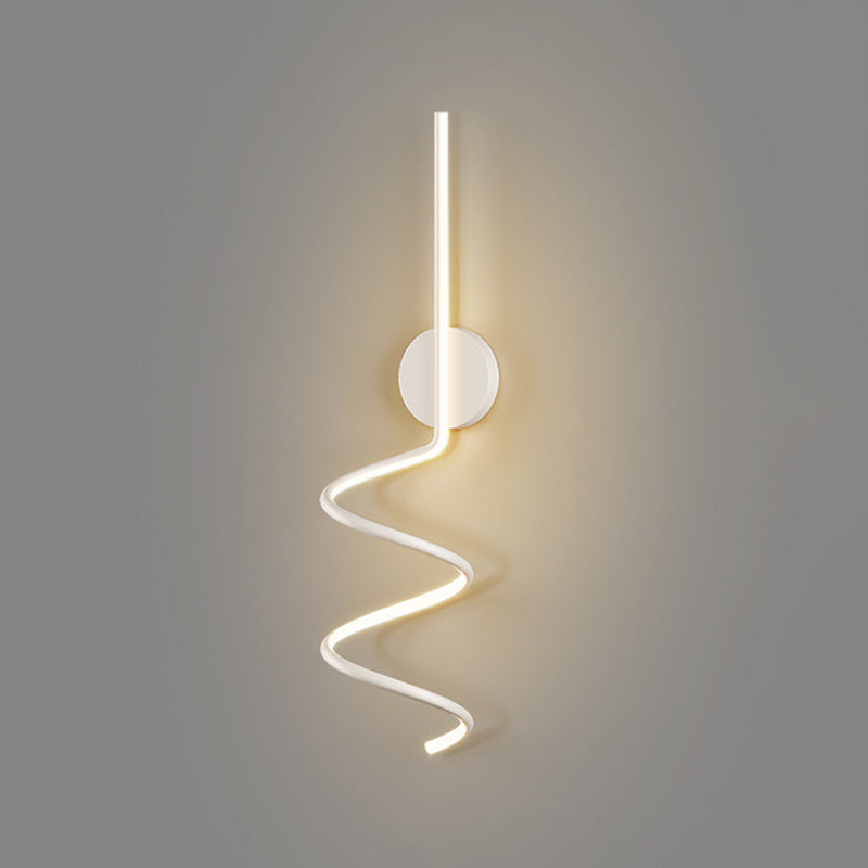 Éclairage mural de forme de ligne Éclairage de surface métallique minimaliste LED pour le couloir