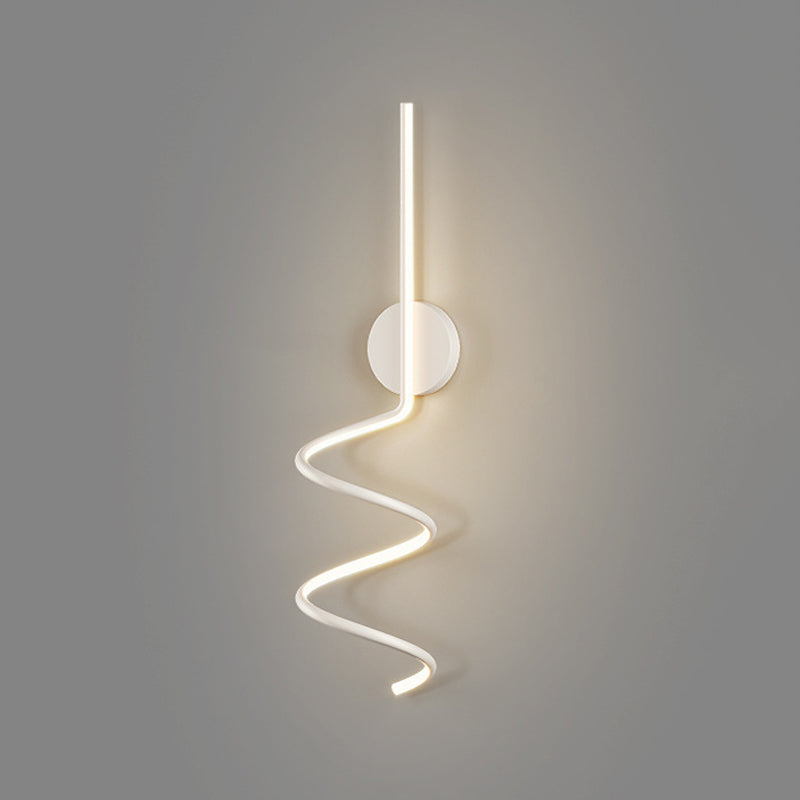 Éclairage mural de forme de ligne Éclairage de surface métallique minimaliste LED pour le couloir