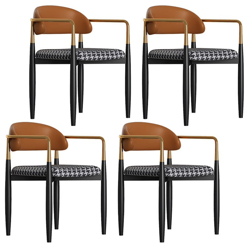 Silla de comedor tapizada casera moderna con respaldo abierto y acabado mate