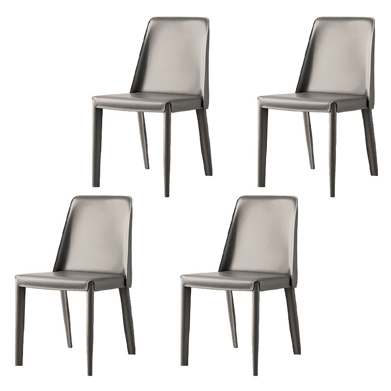 Silla de cuero moderna del comedor Silla sin brazos del metal para el uso del restaurante