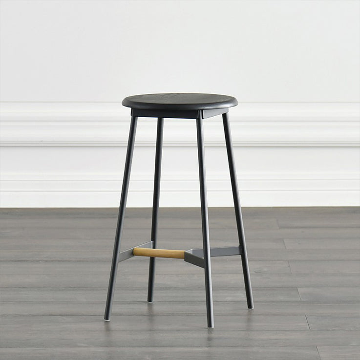 Taburete de bar negro moderno, taburete de bar sin brazos de madera con reposapiés y base de hierro