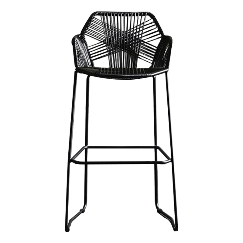Taburete de bar moderno, taburete de bar armado de plástico con reposapiés y respaldo