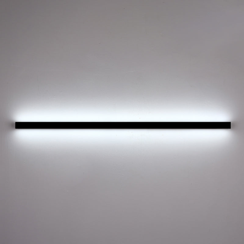 Linear Shape Metal Wall Sconce Modern Style 1- Light Wall Mount Light in Black
