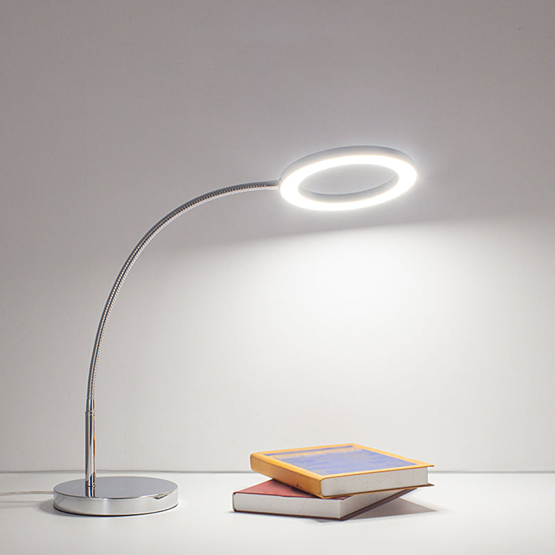 Linear Night Table Lamp Modern Style Metal Single Light Table Light in Silver