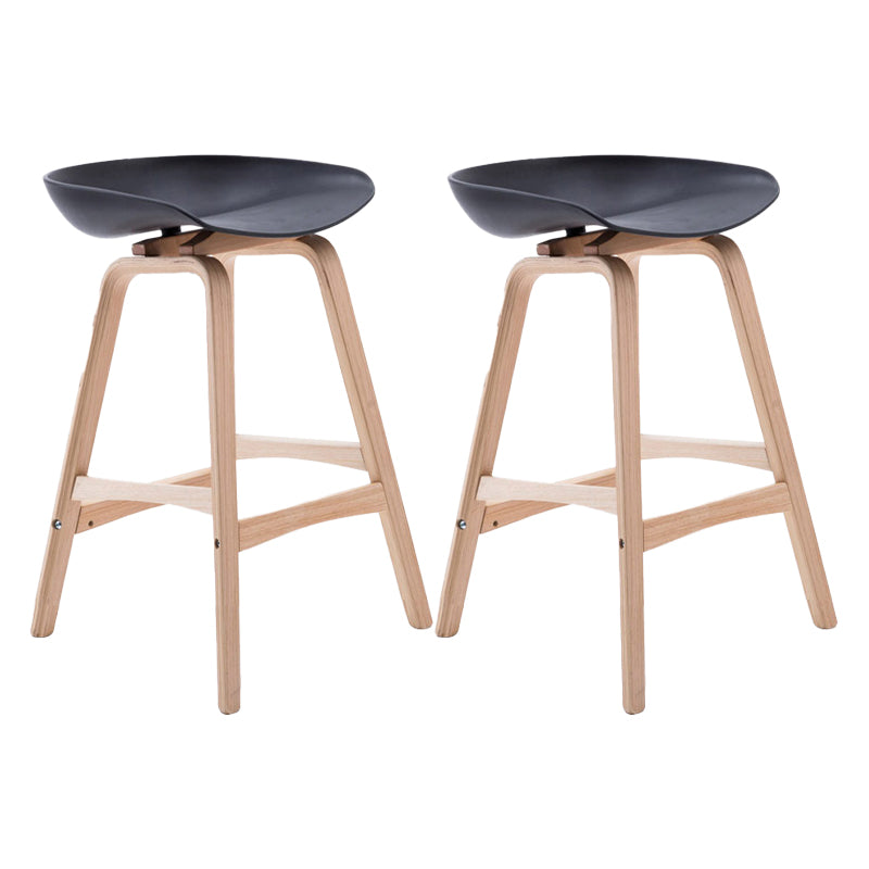 Scandinavia Style Bar-stool Wooden Legs PP Seat for Restaurant Bar
