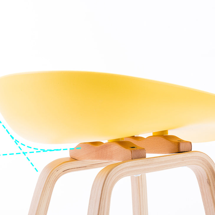 Scandinavia Style Bar-stool Wooden Legs PP Seat for Restaurant Bar